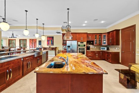 Villa ou maison à vendre à Fort Lauderdale, Floride: 4 chambres, 350.33 m2 № 2081814 - photo 10
