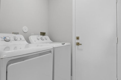 Купить виллу или дом в Бока-Ратон, Флорида 2 спальни, 117.24м2, № 1930430 - фото 19