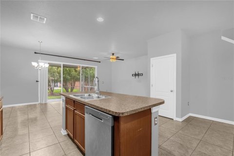 Townhouse in Sanford, Florida 3 bedrooms, 152.55 sq.m. № 1858446 - photo 3