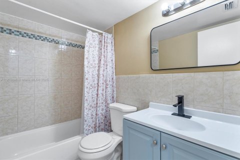 Appartement à louer à Hollywood, Floride: 1 chambre, 60.39 m2 № 1963789 - photo 14