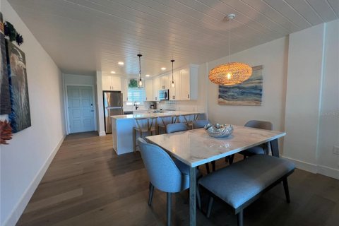 Condominio en alquiler en Saint Petersburg, Florida, 1 dormitorio, 69.68 m2 № 1914008 - foto 3