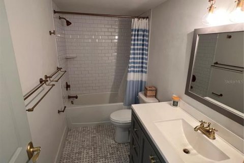 Condominio en alquiler en Saint Petersburg, Florida, 1 dormitorio, 69.68 m2 № 1914008 - foto 15
