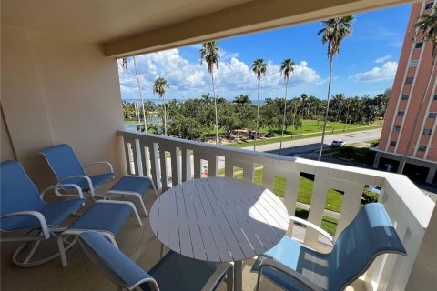 Condominio en alquiler en Saint Petersburg, Florida, 1 dormitorio, 69.68 m2 № 1914008 - foto 18