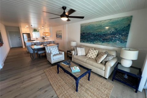 Condominio en alquiler en Saint Petersburg, Florida, 1 dormitorio, 69.68 m2 № 1914008 - foto 10