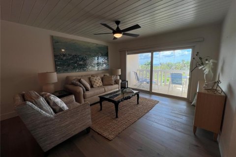 Condominio en alquiler en Saint Petersburg, Florida, 1 dormitorio, 69.68 m2 № 1914008 - foto 8