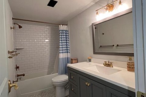 Condominio en alquiler en Saint Petersburg, Florida, 1 dormitorio, 69.68 m2 № 1914008 - foto 14