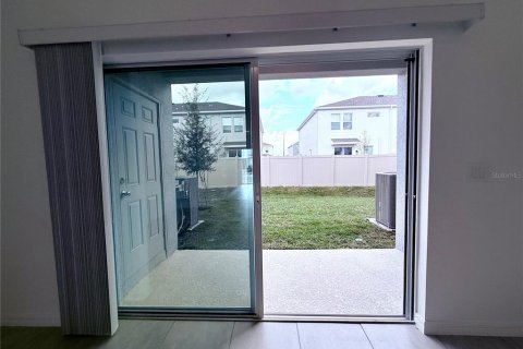 Touwnhouse à louer à Kissimmee, Floride: 2 chambres, 113.25 m2 № 2144106 - photo 6