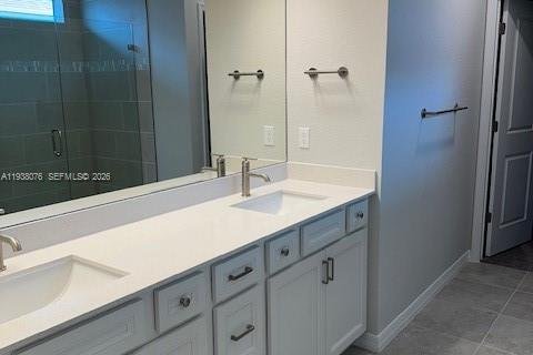 House in Port St. Lucie, Florida 5 bedrooms, 243.03 sq.m. № 1996394 - photo 7