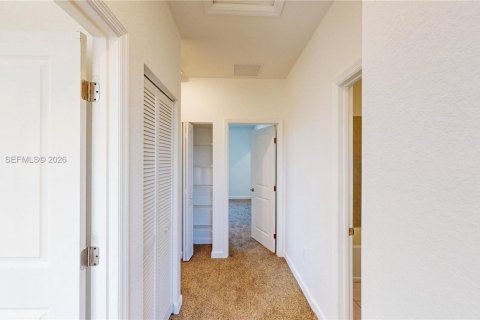 Townhouse in Homestead, Florida 3 bedrooms, 137.77 sq.m. № 2026154 - photo 26