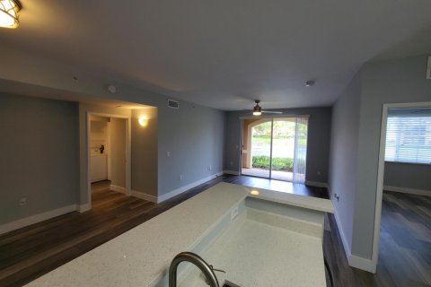 Apartment in Tamarac, Florida 2 bedrooms, 91.14 sq.m. № 2246738 - photo 15