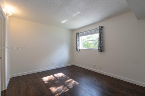 Copropriété à louer à Tamarac, Floride: 2 chambres, 100.15 m2 № 1987286 - photo 23