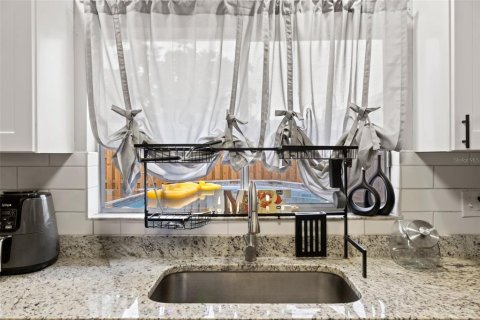 Villa ou maison à vendre à Clearwater, Floride: 4 chambres, 107.12 m2 № 1838293 - photo 15