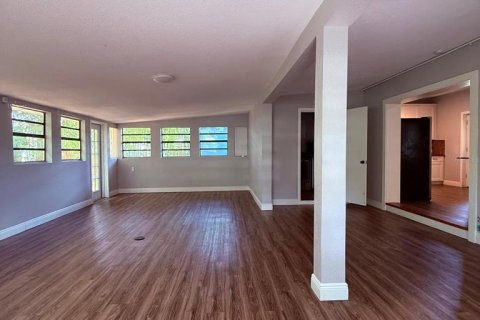Casa en venta en Orlando, Florida, 3 dormitorios, 171.03 m2 № 2105364 - foto 7