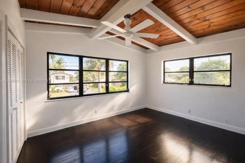 Casa en alquiler en Fort Lauderdale, Florida, 3 dormitorios, 173.36 m2 № 1998457 - foto 15