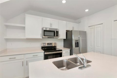 Adosado en venta en Bradenton, Florida, 3 dormitorios, 125.6 m2 № 2227632 - foto 14