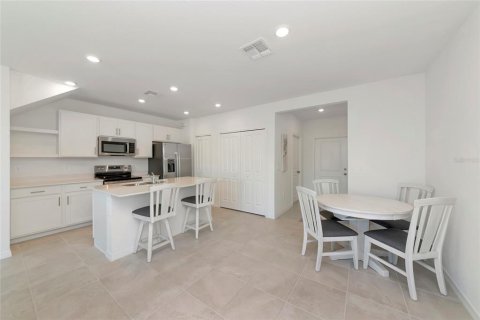 Adosado en venta en Bradenton, Florida, 3 dormitorios, 125.6 m2 № 2227632 - foto 17