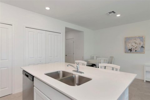 Adosado en venta en Bradenton, Florida, 3 dormitorios, 125.6 m2 № 2227632 - foto 11