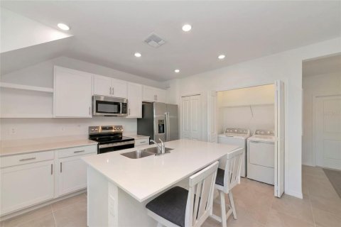 Adosado en venta en Bradenton, Florida, 3 dormitorios, 125.6 m2 № 2227632 - foto 8