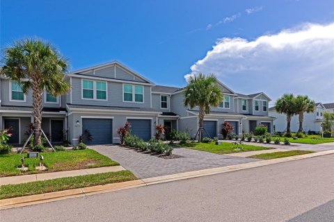 Adosado en venta en Bradenton, Florida, 3 dormitorios, 125.6 m2 № 2227632 - foto 2