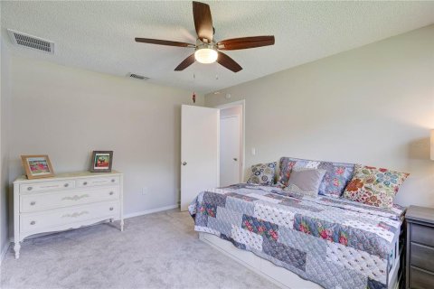 House in Hudson, Florida 4 bedrooms, 196.58 sq.m. № 1821181 - photo 28