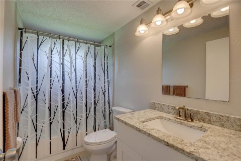 House in Hudson, Florida 4 bedrooms, 196.58 sq.m. № 1821181 - photo 20