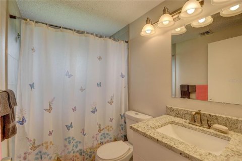 House in Hudson, Florida 4 bedrooms, 196.58 sq.m. № 1821181 - photo 27