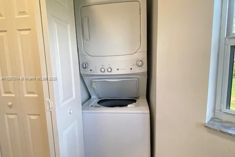 Copropriété à louer à Homestead, Floride: 2 chambres, 84.54 m2 № 2038083 - photo 9