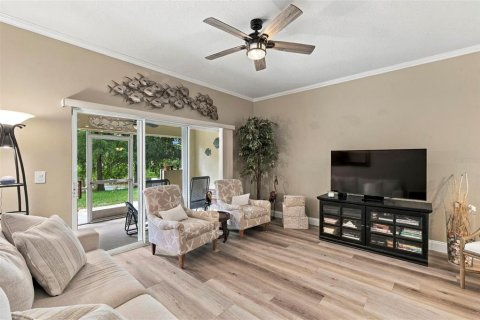 Touwnhouse à vendre à Madeira Beach, Floride: 2 chambres, 123.75 m2 № 2387642 - photo 8