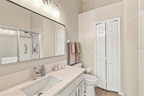 Touwnhouse à vendre à Madeira Beach, Floride: 2 chambres, 123.75 m2 № 2387642 - photo 17
