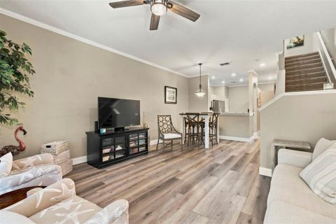 Touwnhouse à vendre à Madeira Beach, Floride: 2 chambres, 123.75 m2 № 2387642 - photo 10
