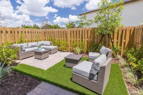 Adosado en venta en Homestead, Florida, 3 dormitorios, 169.83 m2 № 2439442 - foto 12