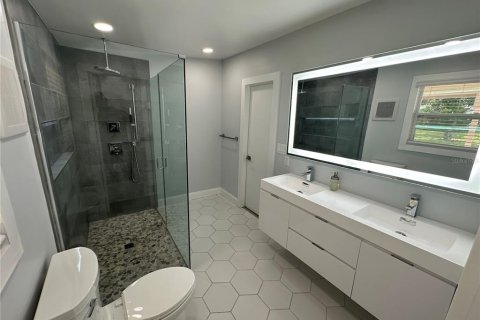 Casa en alquiler en Winter Park, Florida, 3 dormitorios, 153.38 m2 № 1765733 - foto 15