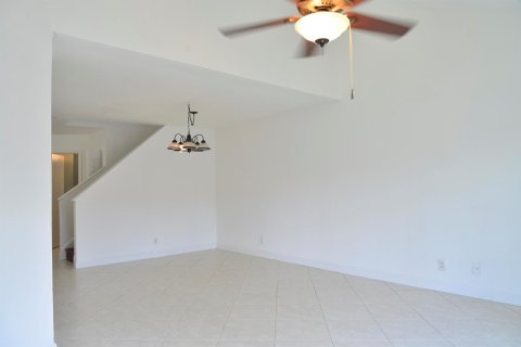 Touwnhouse à louer à Deerfield Beach, Floride: 3 chambres, 124.86 m2 № 2189293 - photo 25
