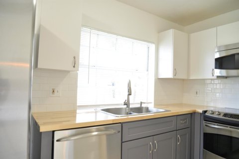 Touwnhouse à louer à Deerfield Beach, Floride: 3 chambres, 124.86 m2 № 2189293 - photo 8