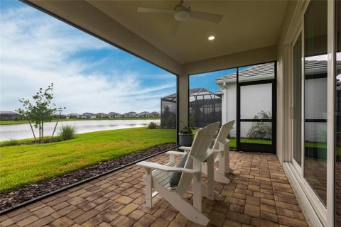 House in Sarasota, Florida 3 bedrooms, 163.88 sq.m. № 1769874 - photo 28