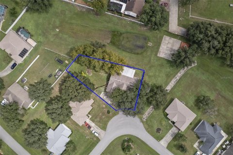 House in Clermont, Florida 3 bedrooms, 142.42 sq.m. № 2390942 - photo 25