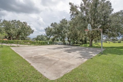 House in Clermont, Florida 3 bedrooms, 142.42 sq.m. № 2390942 - photo 24