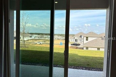 House in Minneola, Florida 4 bedrooms, 262.54 sq.m. № 2430820 - photo 5
