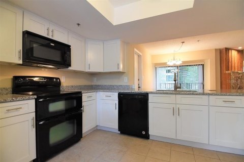 Condominio en alquiler en Orlando, Florida, 3 dormitorios, 122.26 m2 № 2284133 - foto 12