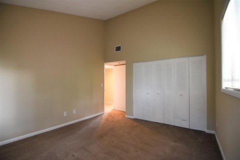Condominio en alquiler en Orlando, Florida, 3 dormitorios, 122.26 m2 № 2284133 - foto 16