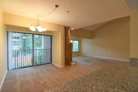 Condominio en alquiler en Orlando, Florida, 3 dormitorios, 122.26 m2 № 2284133 - foto 7