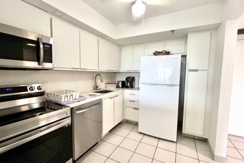 Copropriété à louer à Aventura, Floride: 2 chambres, 105.82 m2 № 2080711 - photo 6