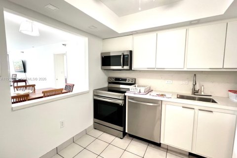 Copropriété à louer à Aventura, Floride: 2 chambres, 105.82 m2 № 2080711 - photo 4