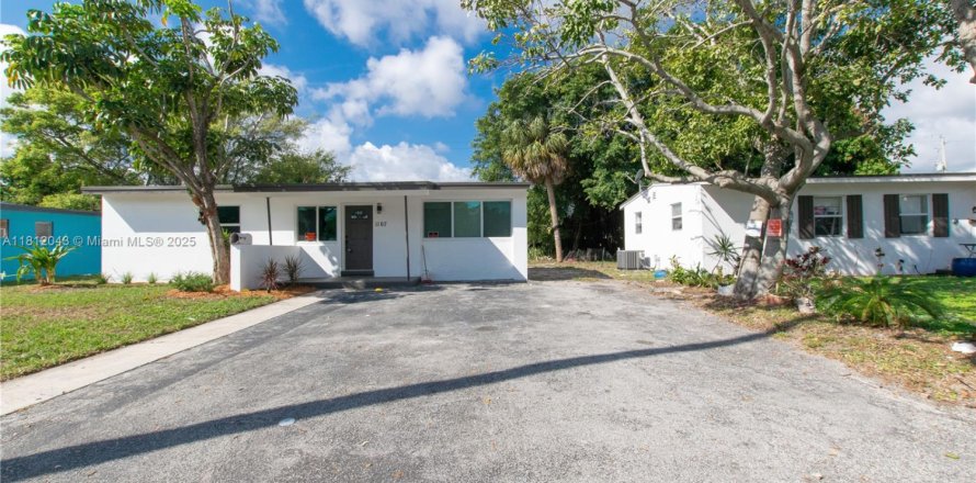 Villa ou maison à Fort Lauderdale, Floride 3 chambres, 91.42 m2 № 1760820