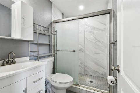 Villa ou maison à louer à Port Richey, Floride: 3 chambres, 130.43 m2 № 2425470 - photo 22