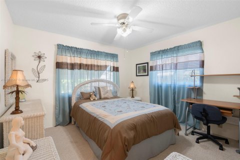 Villa ou maison à vendre à Tamarac, Floride: 2 chambres, 126.9 m2 № 1799306 - photo 15