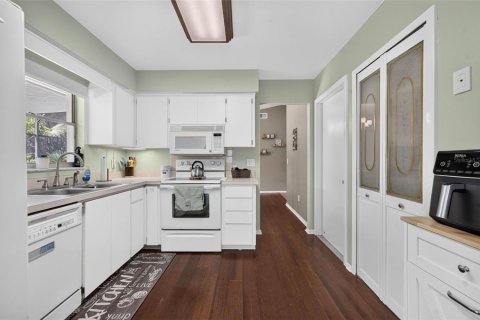 Casa en venta en Orlando, Florida, 3 dormitorios, 119.38 m2 № 2354776 - foto 11