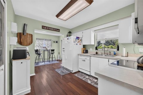 Casa en venta en Orlando, Florida, 3 dormitorios, 119.38 m2 № 2354776 - foto 10