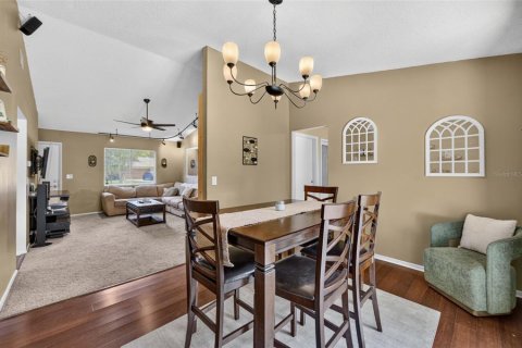 Casa en venta en Orlando, Florida, 3 dormitorios, 119.38 m2 № 2354776 - foto 8