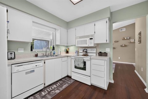 Casa en venta en Orlando, Florida, 3 dormitorios, 119.38 m2 № 2354776 - foto 12